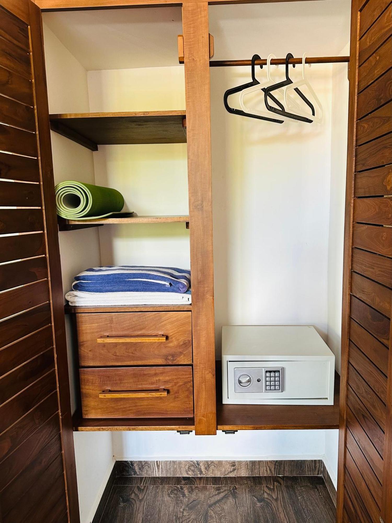 Green Parrot Beach Resort タンガラ 部屋 写真