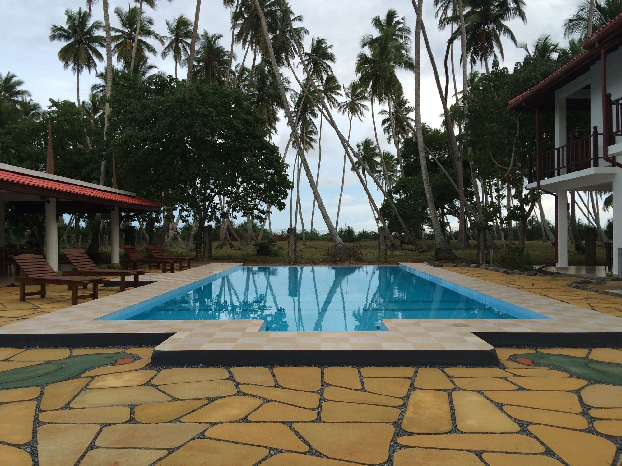 Green Parrot Beach Resort タンガラ エクステリア 写真